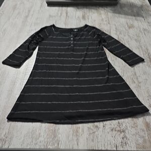 SO Black and Gray Top